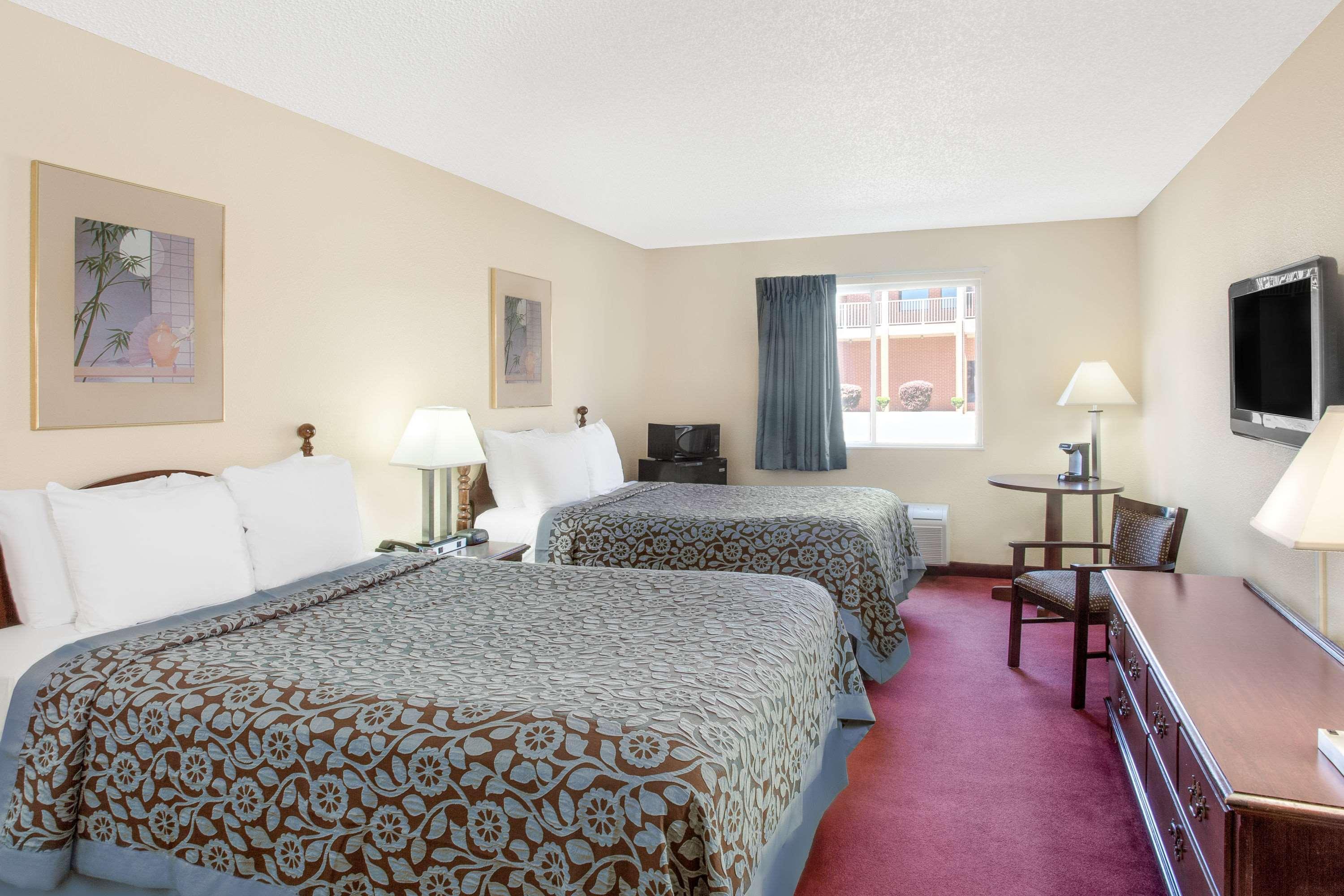 Days Inn By Wyndham Jackson Exteriér fotografie