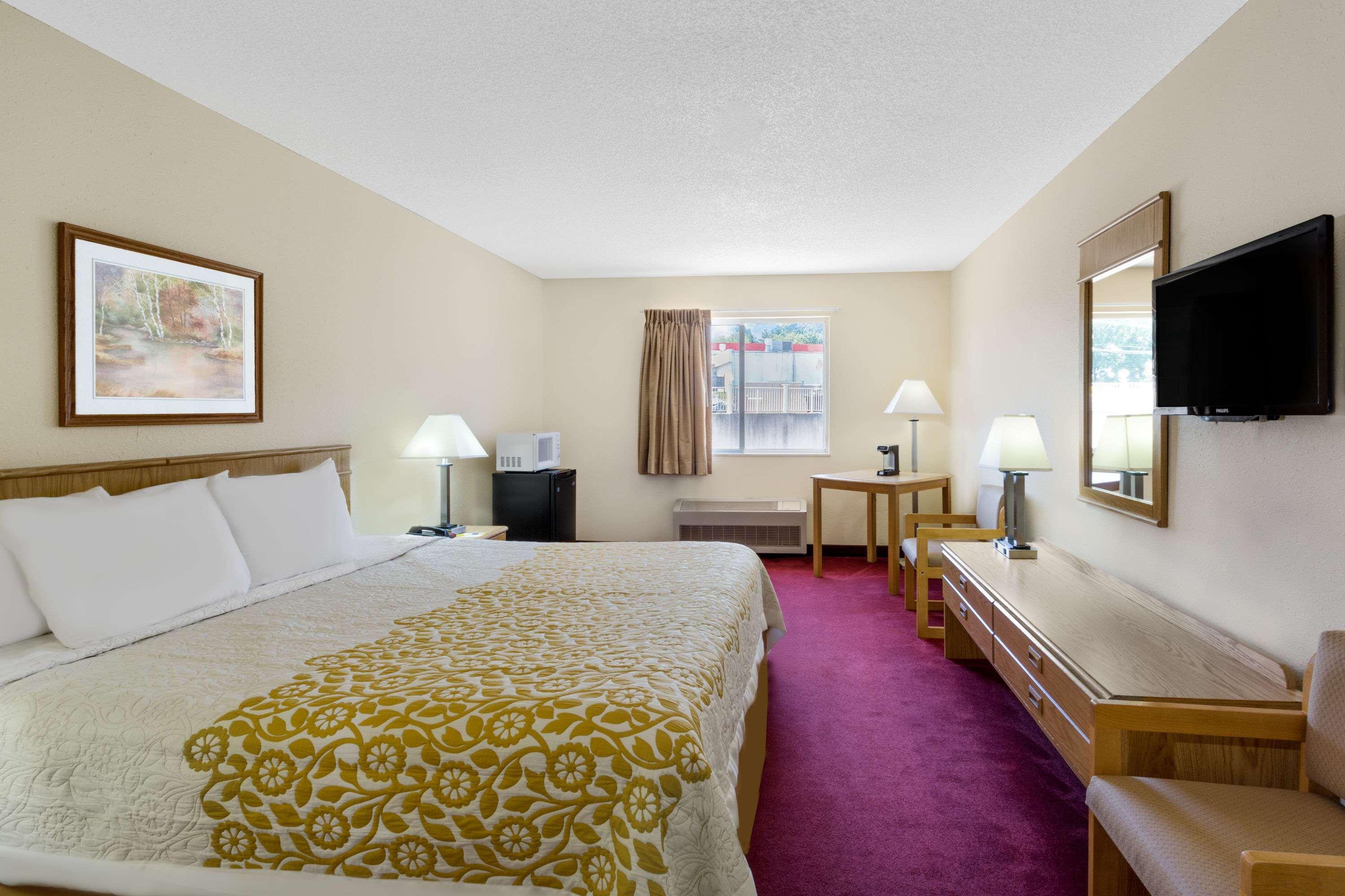 Days Inn By Wyndham Jackson Exteriér fotografie