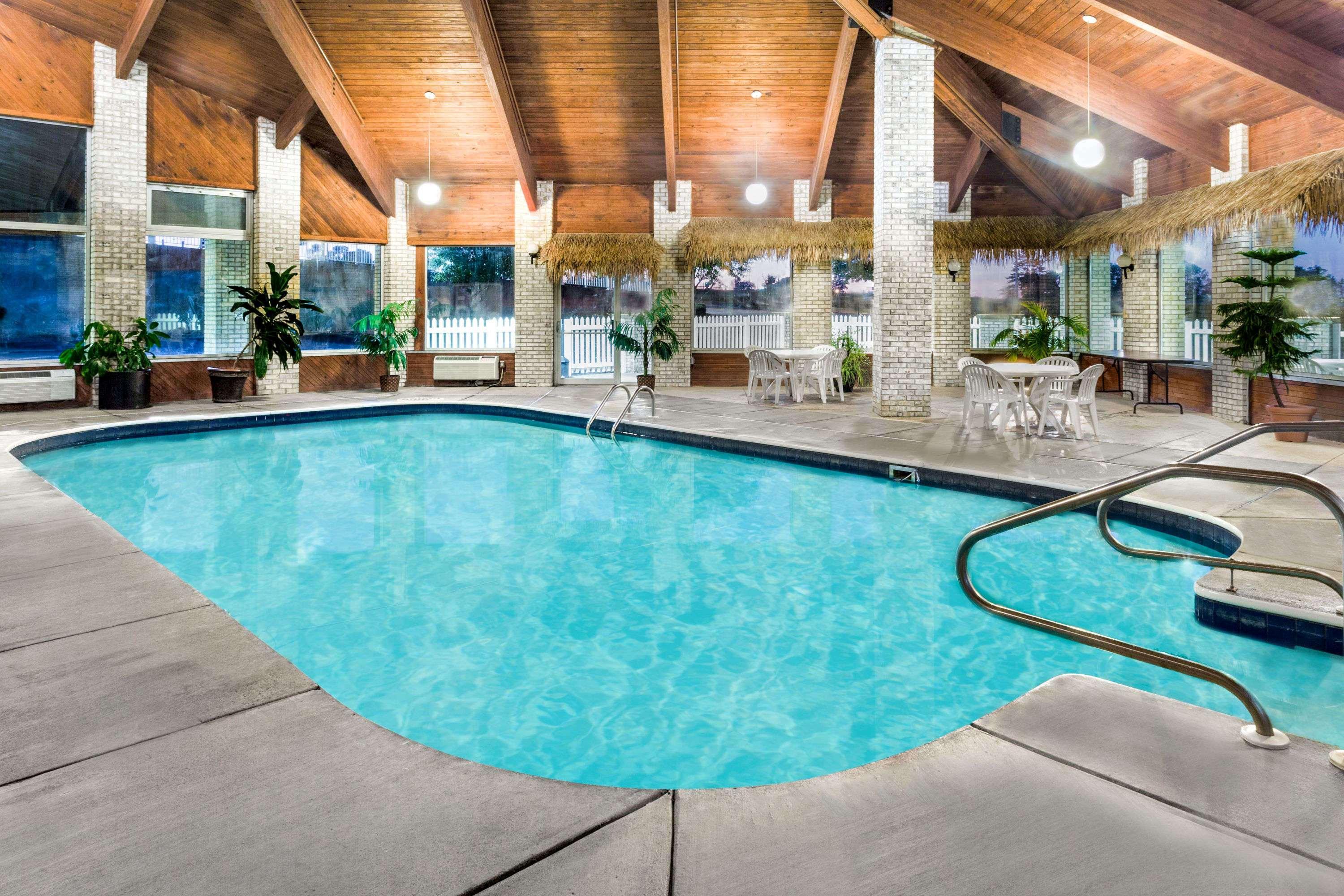 Days Inn By Wyndham Jackson Exteriér fotografie